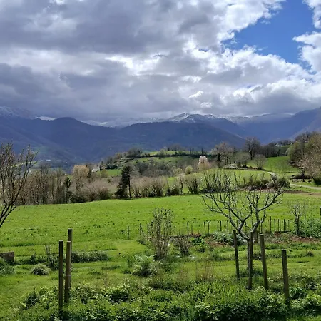 Bergerie Avec Vue Pyrénées Сasa de vacaciones *